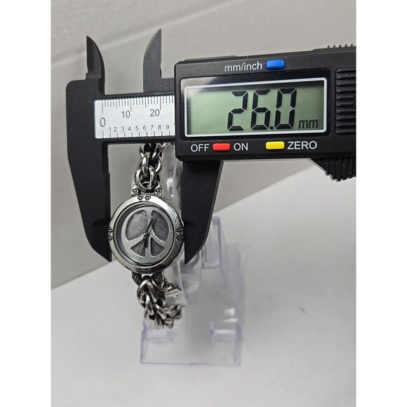 Lucky Brand Peace Sign Chain Bracelet Watch Quartz New Battery Silver Womens - Picture 5 of 12